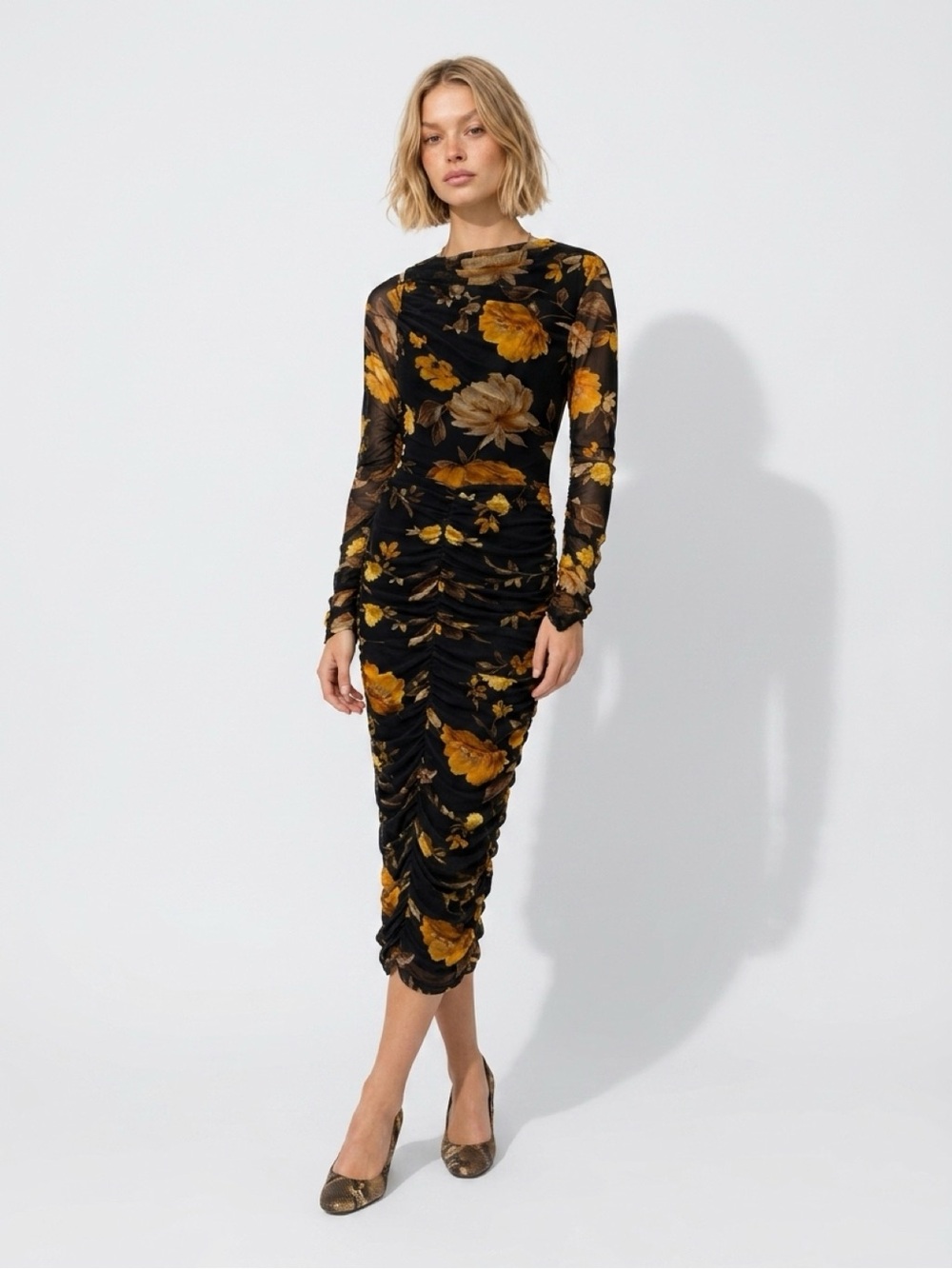 Bardot fall dress new $139 Floral Ruched  Dress